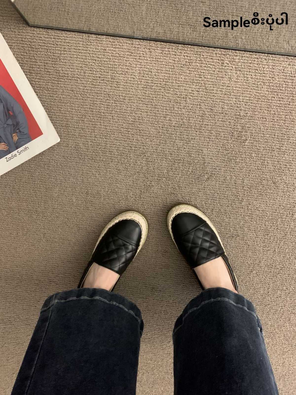 Lolla M438 Big Paung Ei Flat Shoe - Image 16