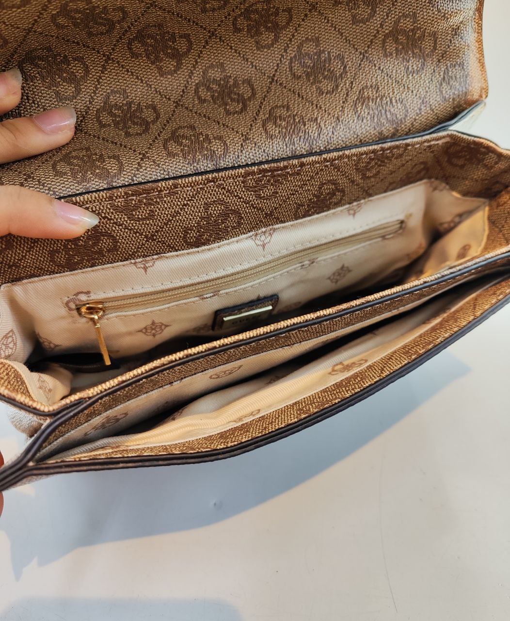 Guess Bag - Image 3