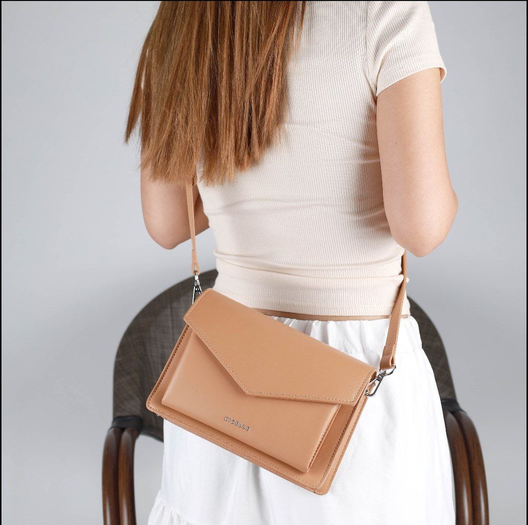 Cicelle 3918 Mailbox Crossbody - Image 5