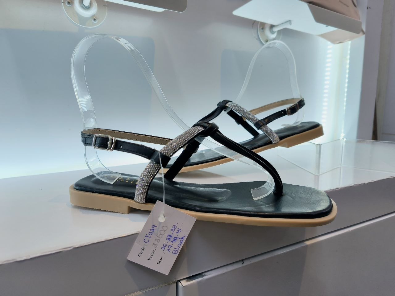 CI039 Lolla Crystal Flat Sandal - Image 6