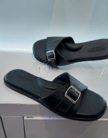 JJ5621 GOODY Healthy Belt Slipper - All Black, 38