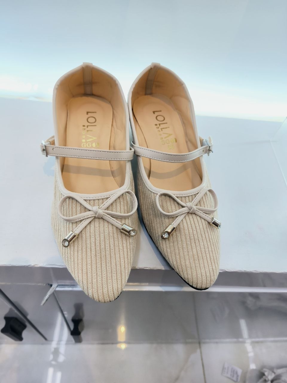 Lolla M549 / GG49 Corduroy Flat Shoe - Image 11