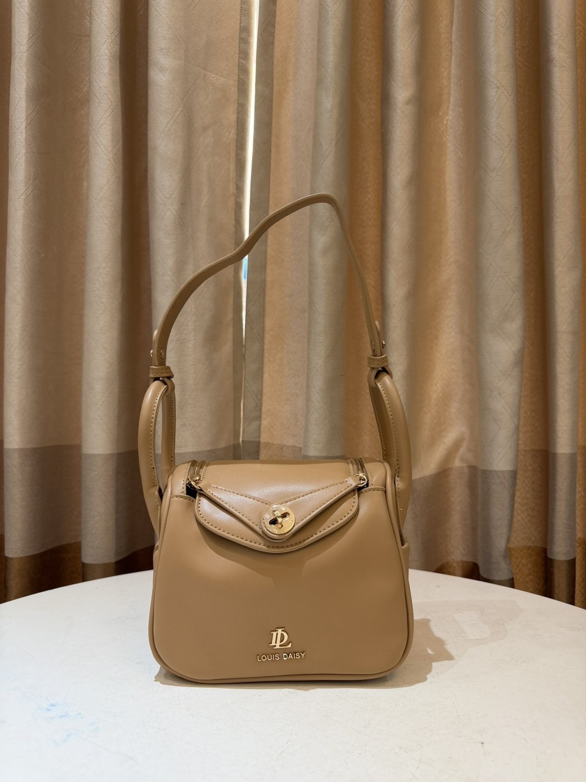 LD-80124 Louis Daisy Zenith - Image 3