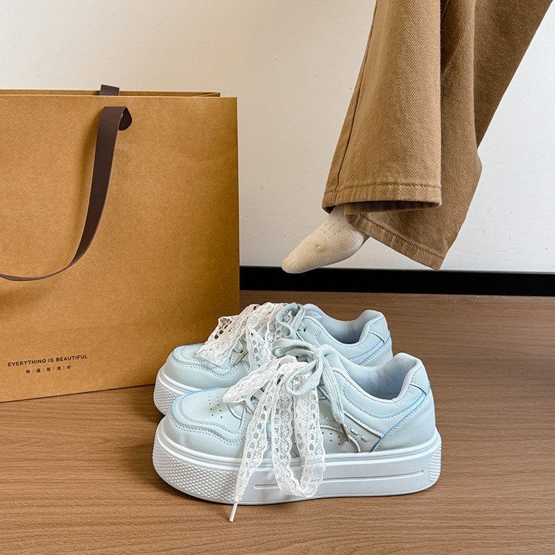 2026-8 All Plain Leather Sneaker with Lace - Image 4